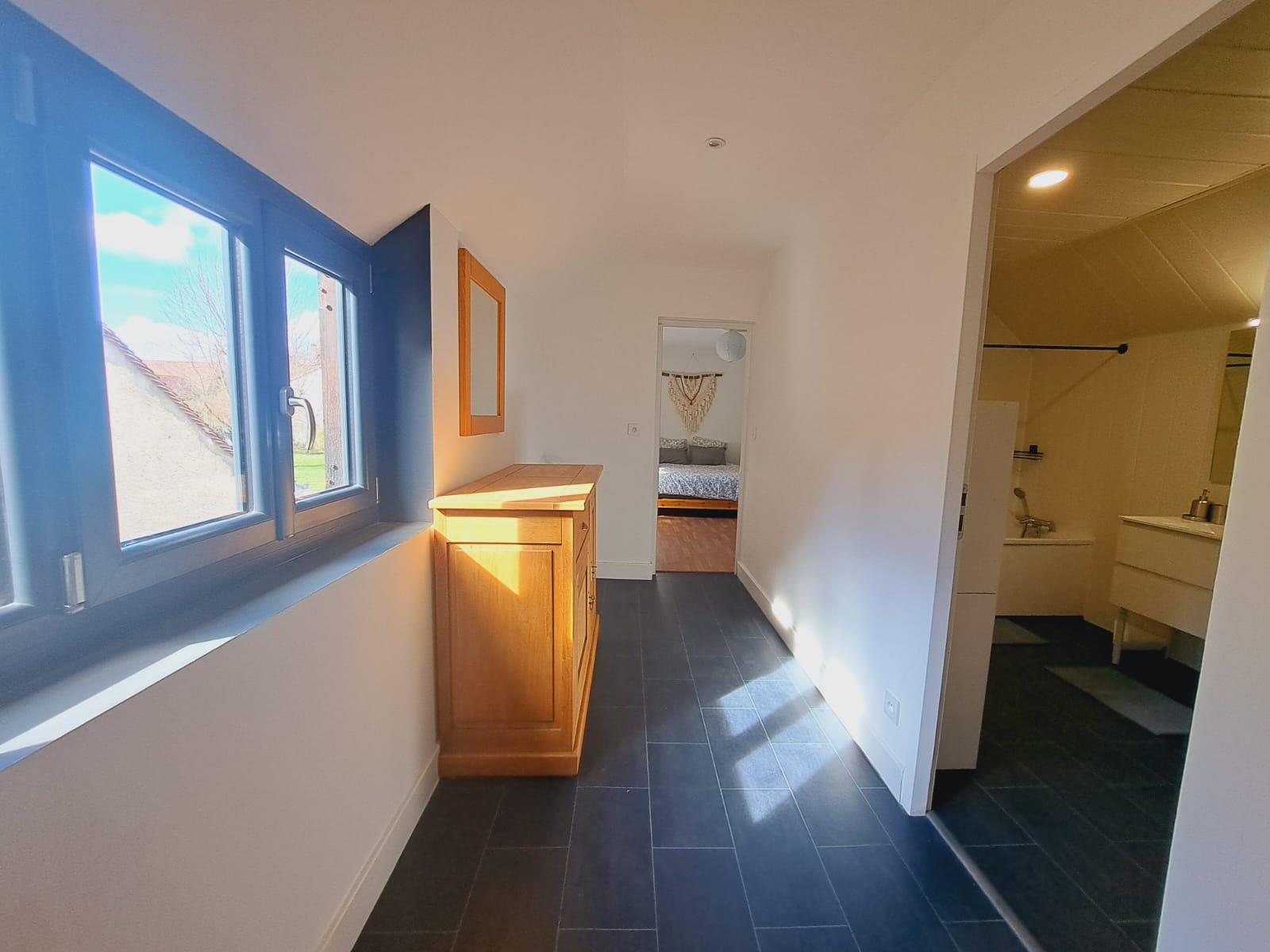 Gallery 8