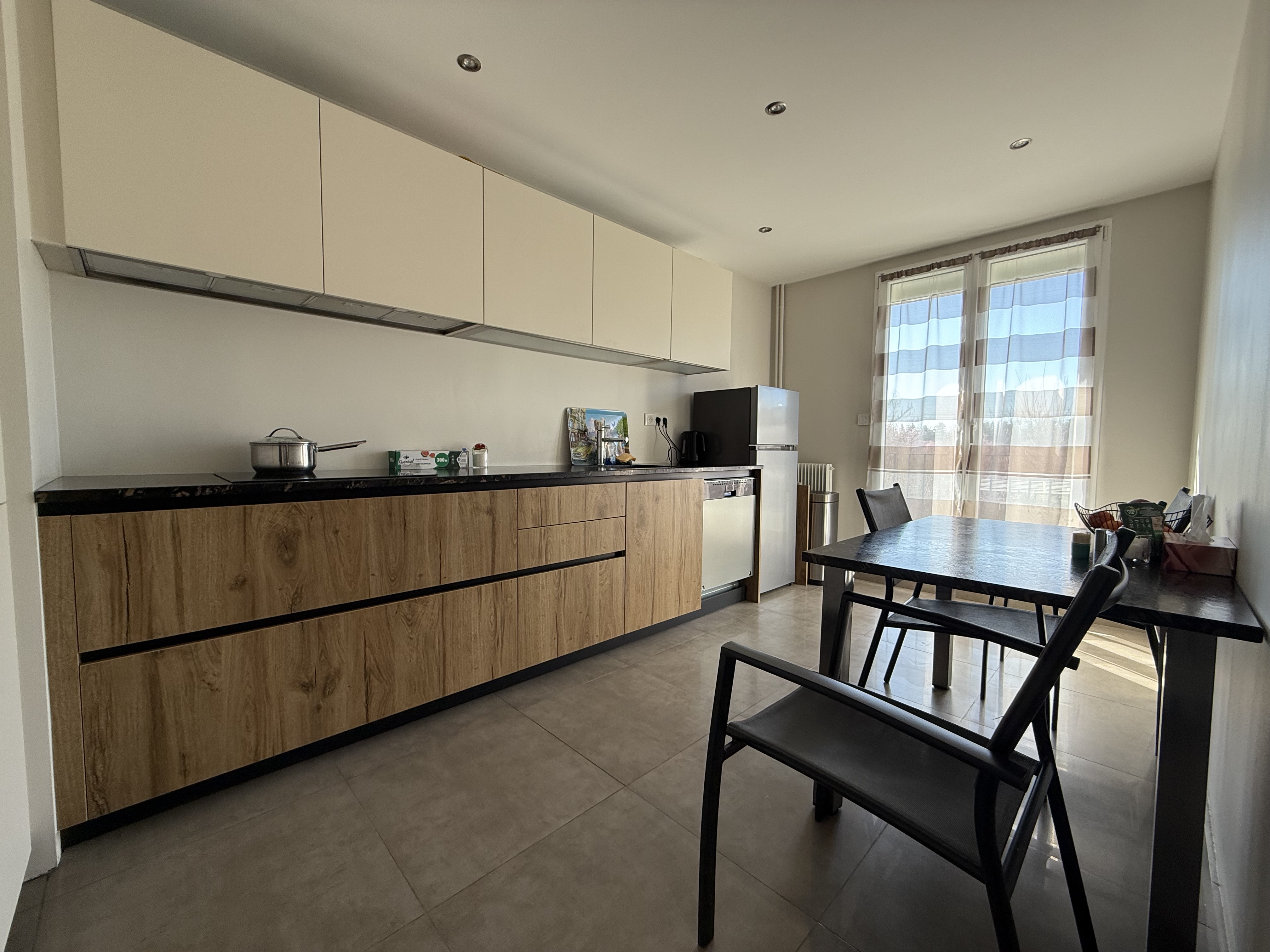 Home in Metric Way