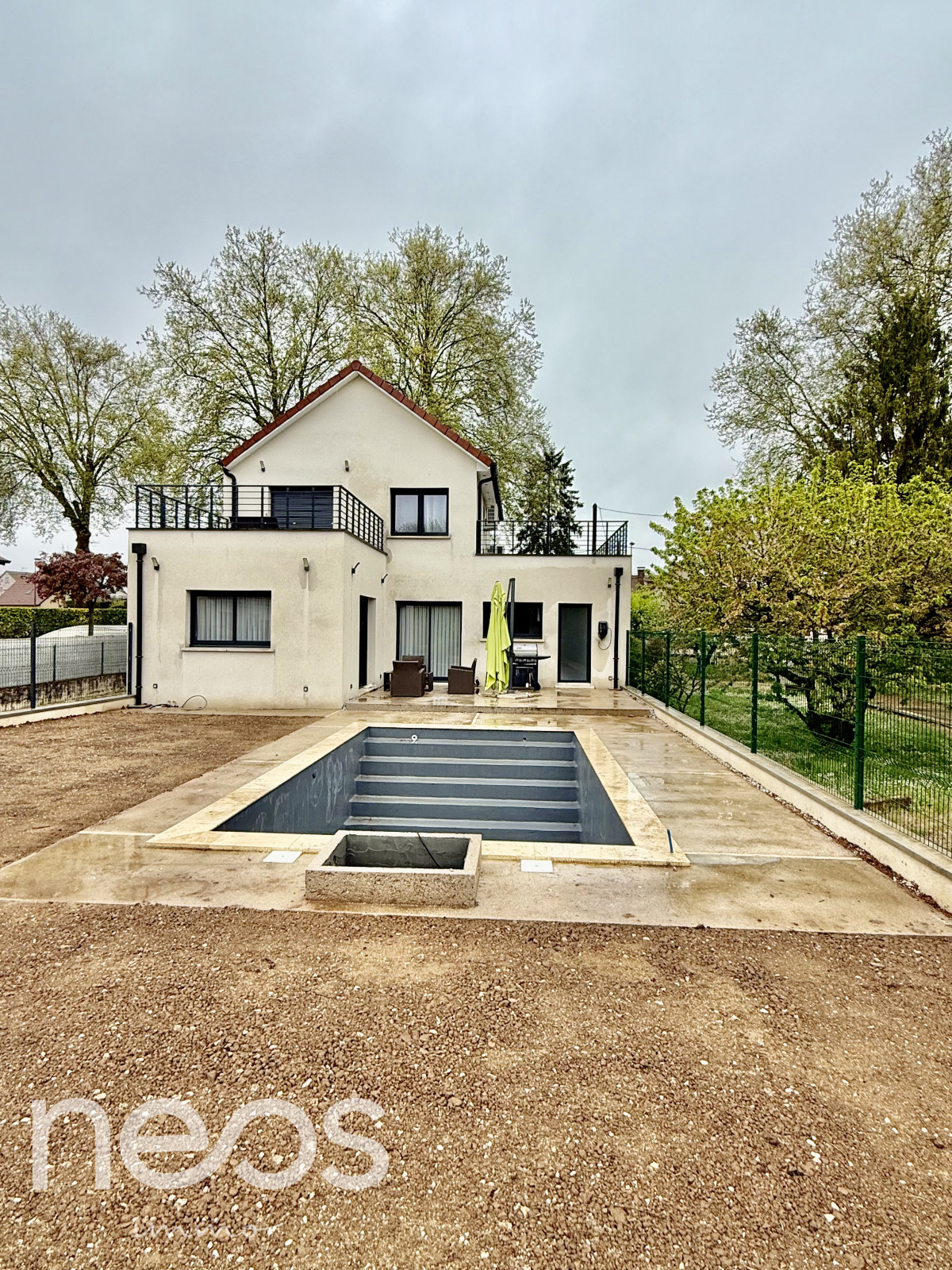 Maison familiale récente avec piscine à Gilly-lès-Cîteaux - Media #10